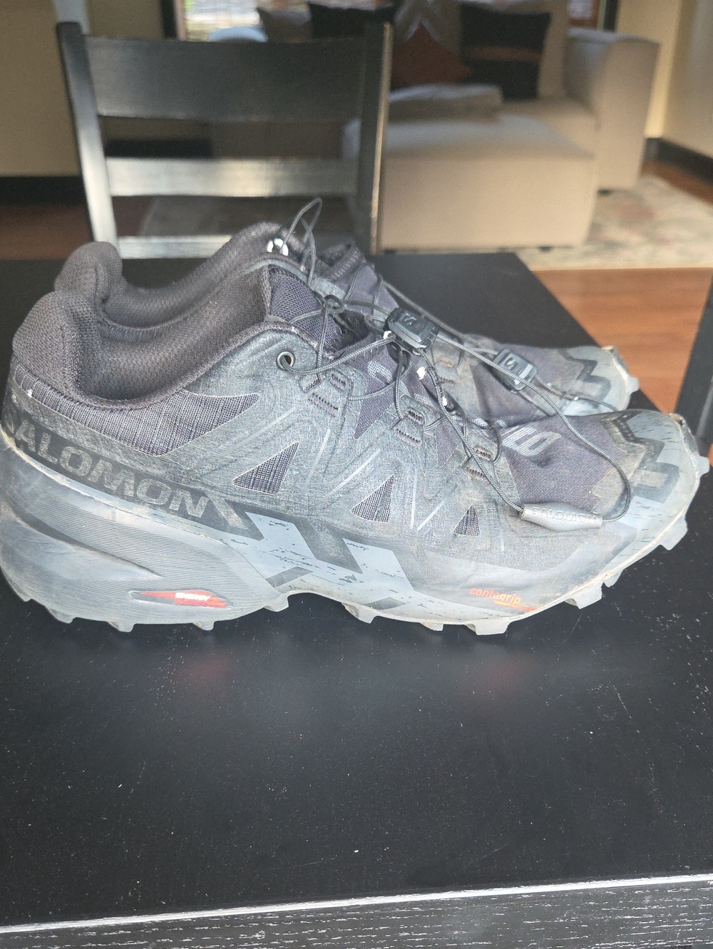 Salomon Men's Trail Shoes 8.5 Wide- Black Gray